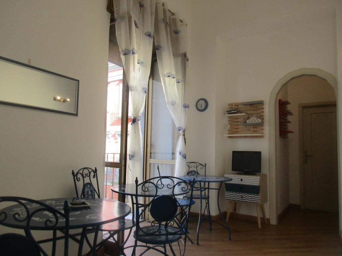 Il Borghetto Bed & Breakfast Napoli Bagian luar foto