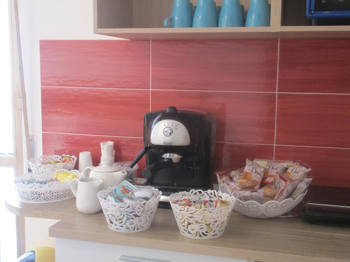 Il Borghetto Bed & Breakfast Napoli Bagian luar foto