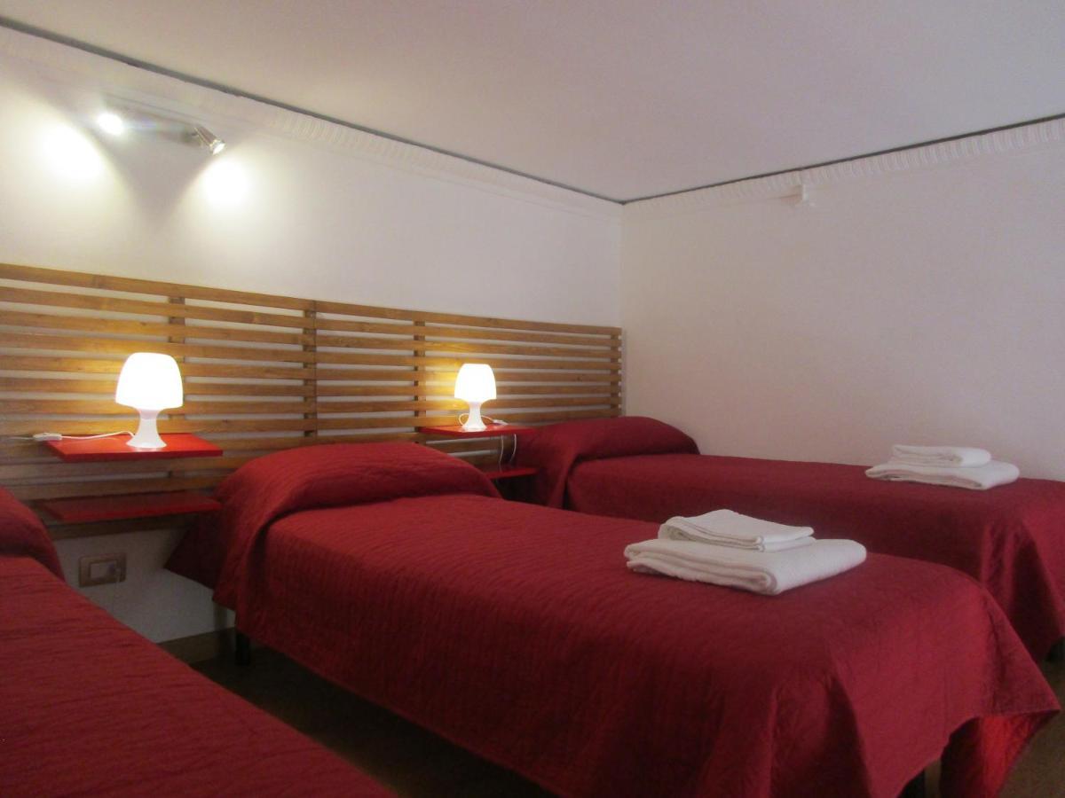 Il Borghetto Bed & Breakfast Napoli Bagian luar foto