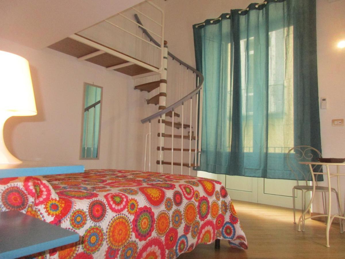 Il Borghetto Bed & Breakfast Napoli Bagian luar foto