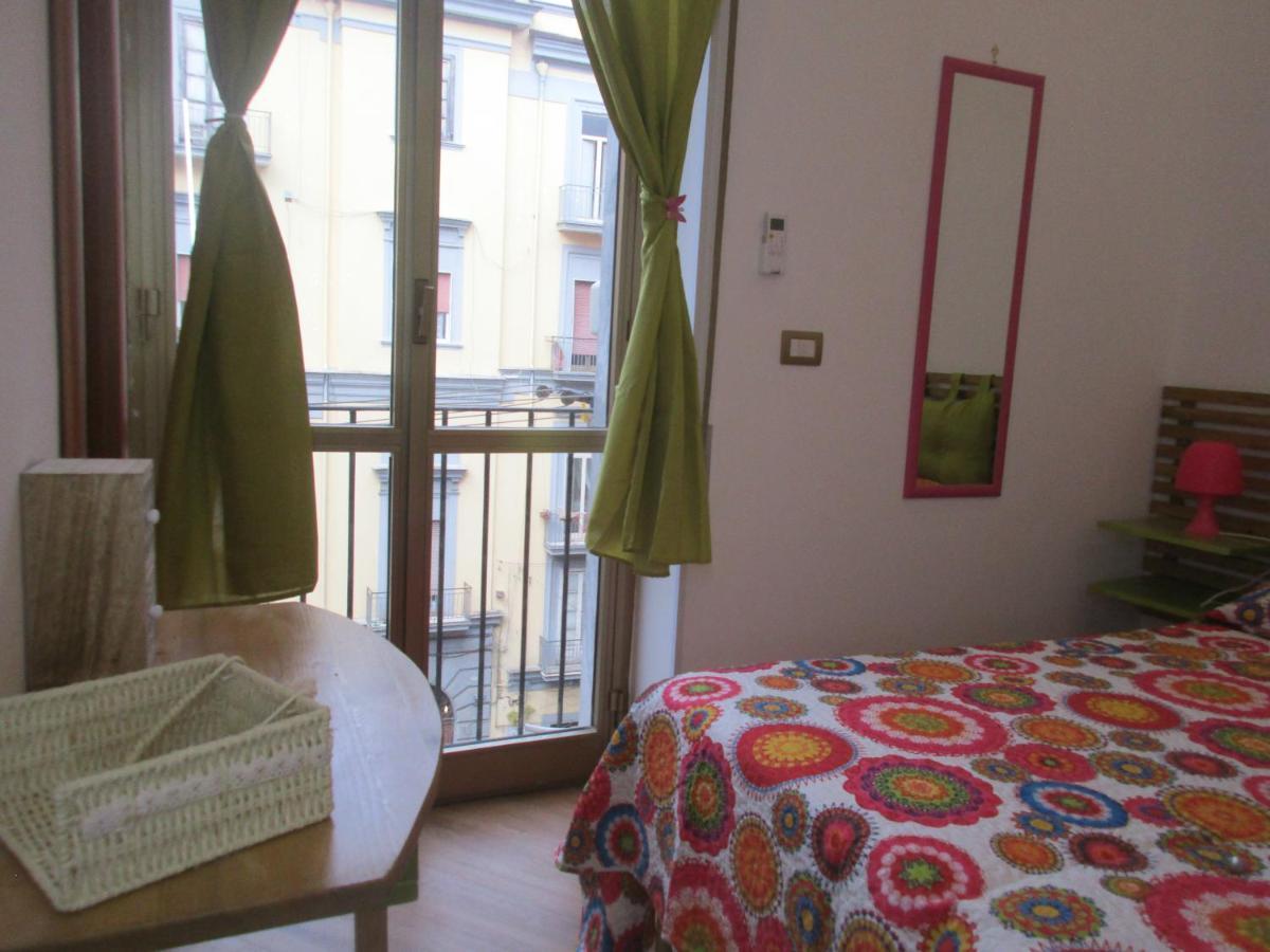 Il Borghetto Bed & Breakfast Napoli Bagian luar foto